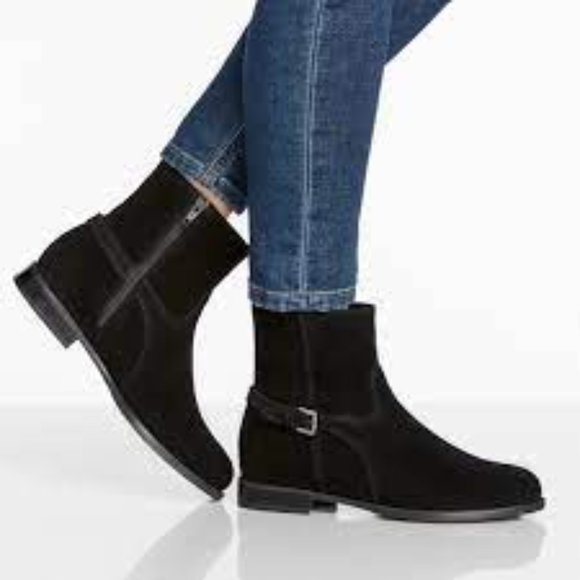 La CANADIENNE Black Leather Suede Flat Ankle Boots 7 7.5 Waterproof Comfy Travel - Picture 1 of 11